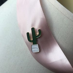 Brandy Melville Cactus Pin